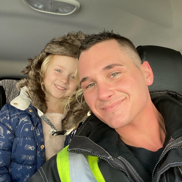 Meet your Posher, Jimmy - Picture 2 of 4